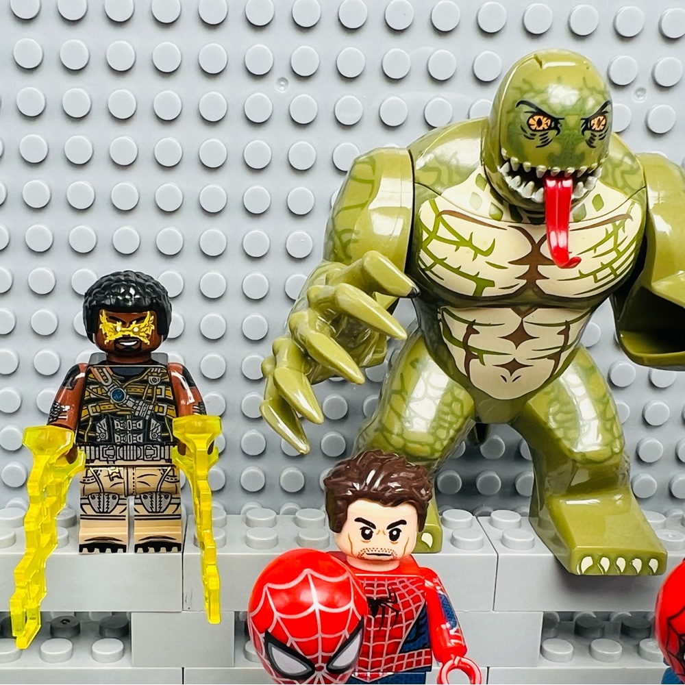 Spider Man: No Way Home Custom Minifigures Lot of 8 - Picture 5 of 7